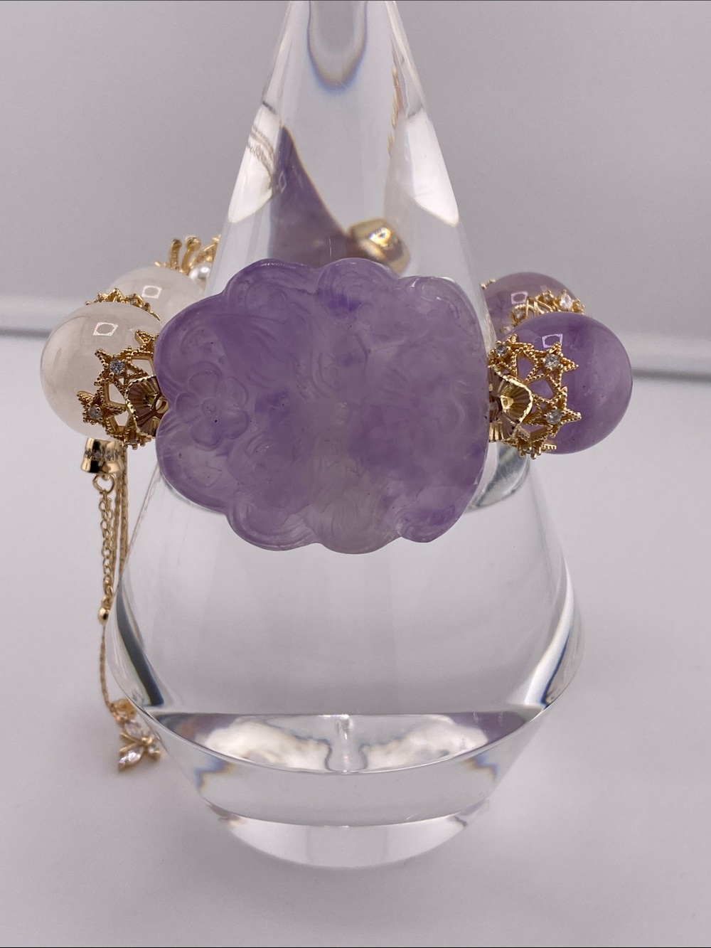 Carved Fluorite Nine-Tailed Fox Multi-Gemstone Bracelet